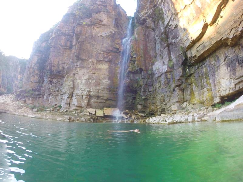 canyons capitolio lago de furnas capa