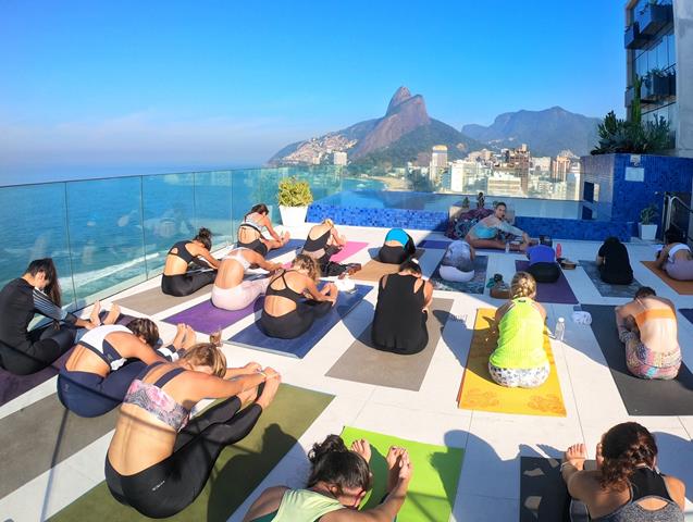 reyoga praia ipanema hotel