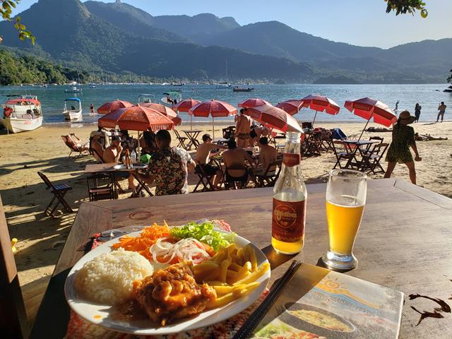 Almoco Praia Crena