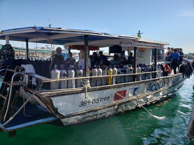 Barco Mergulho em Arraial do Cabo