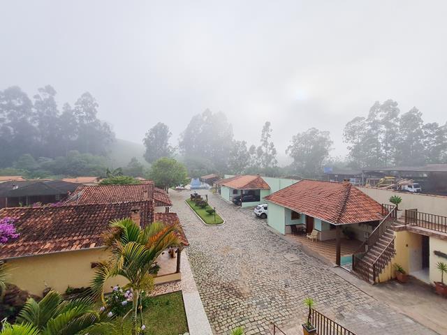 Neblina no amanhecer em Cunha