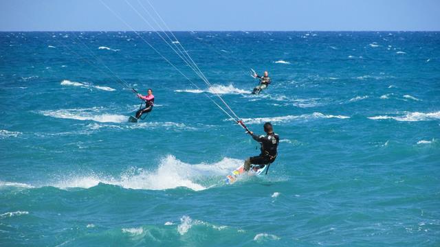 Melhores lugares para kitesurf no brasil praia grande