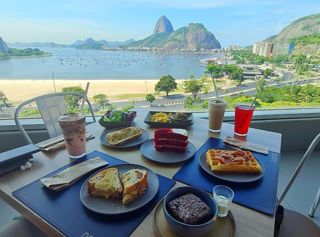 Café da manha no Nooma Bistrô Botafogo